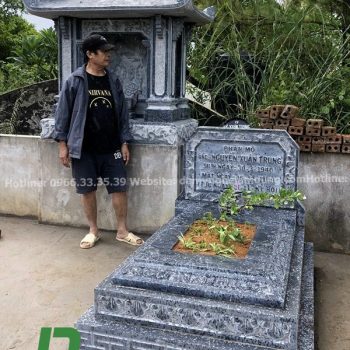 Mộ đá không mái XM-108