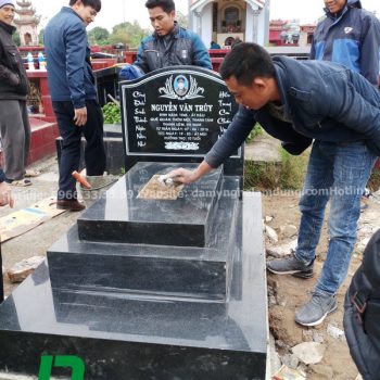 Mộ đá không mái XM-51