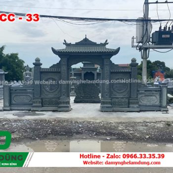 Cổng đá khu lăng mộ XCC-33